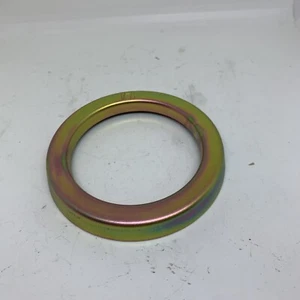 Genuine IVECO Oil deflector 8851674 - Picture 1 of 2