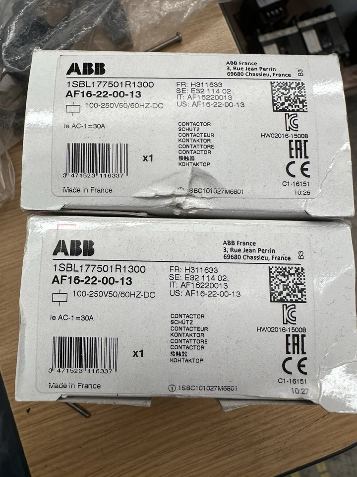 Lote de 2 Contactores ABB AF16-40-00-13 100-250V50/60HZ-DC Nuevos Foto 1 de 1
