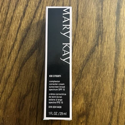 Corrector de tez Mary Kay CC FPS 15 mediana-profundidad nuevo en caja caducidad 1/27 Foto 1 de 4