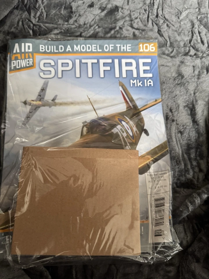 Issue 106- BUILD A MODEL OF THE SPITFIRE Mk 1A -HACHETTE - Brand new and sealed - Image 1 of 2