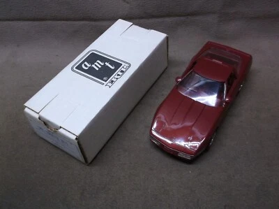 #6034 AMT ERTL 1/24 CHEVY 1991 CHEVROLET CORVETTE ZR-1 PROMO MED BRILLIANT RED M - Image 1 of 4