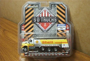 GREENLIGHT 2017 SD Trucks International WorkStar Shell Oil Tanker #45020 Diecast - Picture 1 of 3
