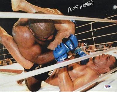 Foto firmada por Antonio Rodrigo Nogueira UFC 11x14 certificado de autenticidad PSA/DNA Pride FC vs Bob Sapp Foto 1 de 2