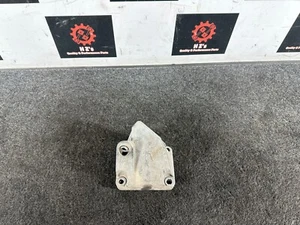 DODGE CHALLENGER 6.4L R/T SCAT PACK 12-24 RIGHT ENGINE MOUNT BRACKET SUPPORT - Picture 1 of 3