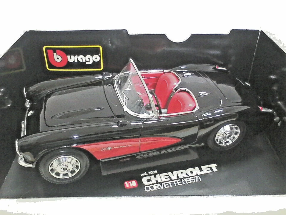 BURAGO MADE IN ITALY 1:18 AUTO DIE CAST METAL CHEVROLET CORVETTE 1957 ART 3024 - Immagine 1 di 1