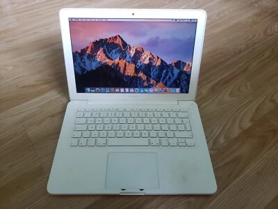 Apple MacBook  13-inch  macOs Sierra - Image 1 of 4