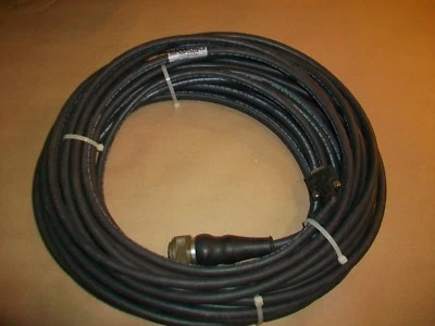 柔性电缆伺服反馈电缆 FC-UXFFBHF-S-E060 全新 — 第 1/2 张图片