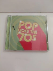 VARIOUS : POP GOES TO THE 70S (CD) DISC + FRONT & BACK CVR ART  - Imagen 1 de 5
