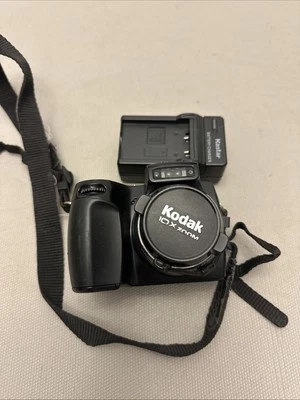 Kodak EasyShare Z7590 Digital Camera *Read - Image 1 of 4