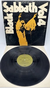 Black Sabbath Vol 4 Ozzy Osbourne 1972 Vinyl LP Album BS 2602 W/Book - Imagen 1 de 9