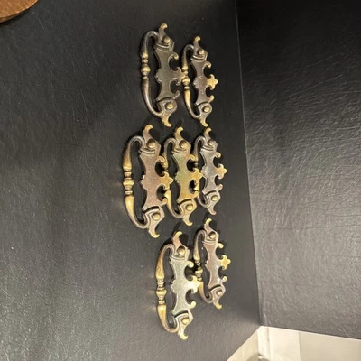 Vintage Amerock Antique Copper Finish Bail Drawer Pulls Set Of 7. - Image 1 of 4