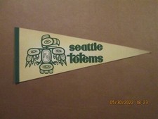 WHL Seattle Totems Vintage Defunct Circa 1970's Team Logo Hockey Pennant