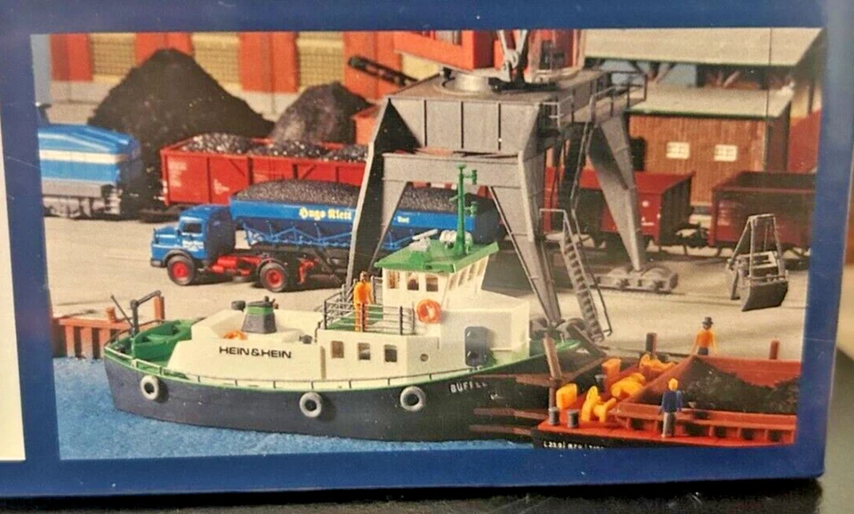 Kibri 38520 Pusher Craft Kit H0