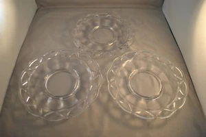 IMPERIAL GLASS CROCHETED CRYSTAL SET OF 3 PLATES - Picture 1 of 1