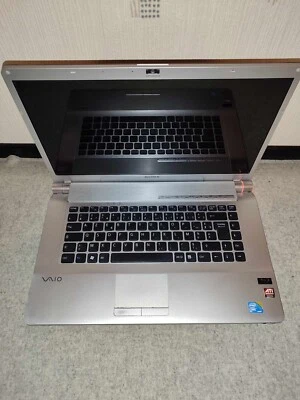 Pc Portable Sony VAIO VGN-FW54E 300Go 4Go RAm - Photo 1/4