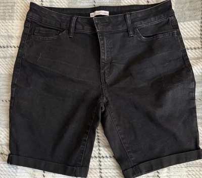 Bermudas So Favorite tiro bajo para mujer Junior 13 negras descoloridas elásticas Foto 1 de 3