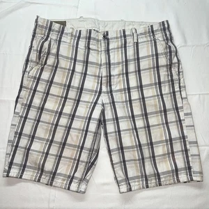 Pantalones Cortos Levi’s Caqui Hombre Talla 36 Cuadros Frente Plano Usados en Excelente Condición! - Imagen 1 de 10