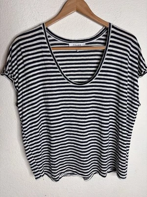 Camiseta de manga corta con marco azul marino a rayas de lino orgánico talla L Foto 1 de 4