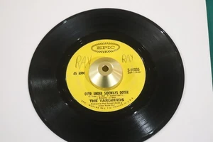 YARDBIRDS British Blues 45 Over Under Sideways Down / Jeff's Boogie EPIC 10035 - Picture 1 of 6