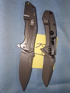 2 ASSORTED KERSHAW KNIVES  1555TI - 1352    EXCELLENT      Lot K9 - Picture 1 of 2