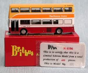 BRITBUS N6106 1:76 SCALE SCANIA METROPOLITAN TRATHENS TOURS BUS BOXED - Picture 1 of 14