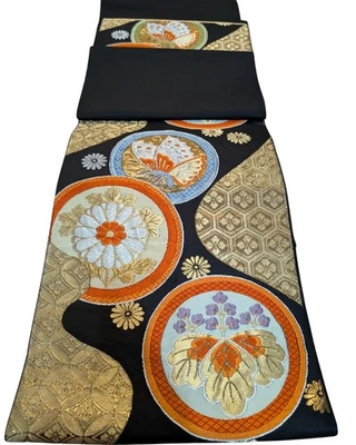 Formal Fukuro Obi - Negro con Brocado Dorado, Motivos Florales y Mariposas - Usado Foto 1 de 4