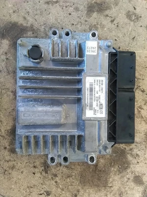 Centralina motore originale (ECU) KIA RIO III (UB) 2013 - Immagine 1 di 2