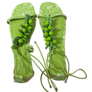 Schutz Sasha Embellished Thong Sandals Size 7.5 Green Beach Summer Resortwear - Picture 1 of 10