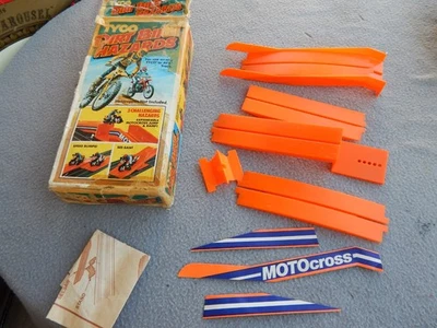 Peligros de moto de cross Tyco de colección para juegos Tyco y AFX HO 1981 Estate Find Foto 1 de 4