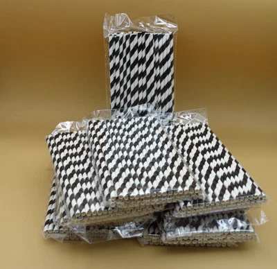 500 Paper Straws Swirl Black On White Straws NEW - Image 1 of 2