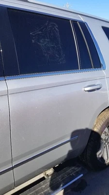 19 GMC YUKON DENALI DOOR ASSEMBLY REAR LEFT DRIVER SILVER - Изображение 1 из 4