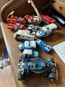 GREAT LOT OF MIXED PARTICAL BUILT LEGO SETS AND SOME ACCESSORIES & FREE SHIPPING - Picture 1 of 12
