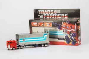 Transformers G1 Optimus Prime Reissue Brand New MISB Free Shipping - Picture 1 of 11