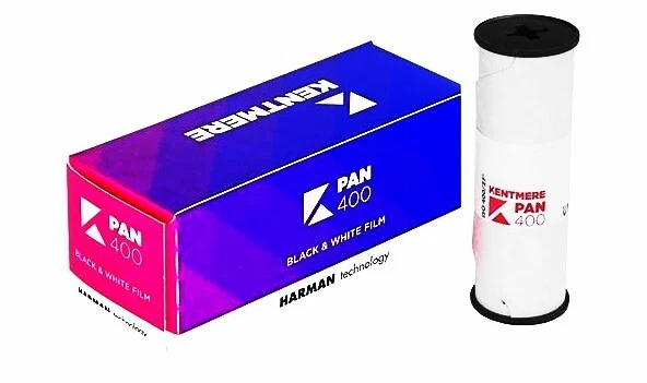 1 x Roll KENTMERE PAN 400 FRESH B&W NEG Film--120 MED. FORMAT-- expiry: 07/2025 - Image 1 of 1