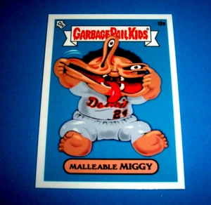 Cubo de basura 2022 Topps MLB X Keith Shore Kids - Malleable Miggy- 12a - Imagen 1 de 1