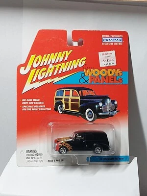 Johnny lightning 1/64 🇨🇵 1940 Ford Sedan Delivery, Serie "Woodys & Panels" - Photo 1/4