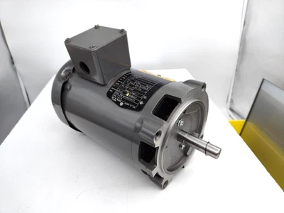 *** Baldor KM3003 1/4HP 230/460V 60hz 3PH 1725rpm Industrial Motor - Image 1 of 4