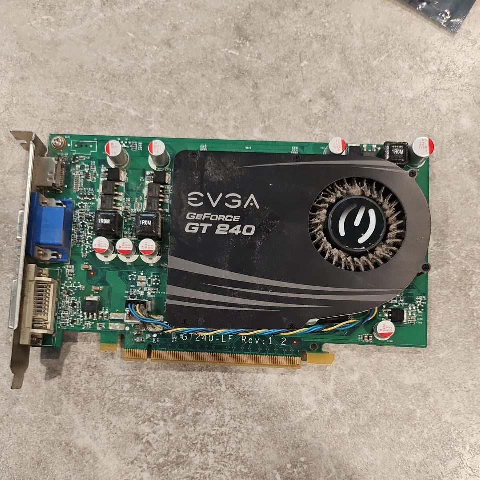 EVGA GeForce GT 240 512MB DDR5 Video Card 512-P3-1240-LR - Image 1 of 1