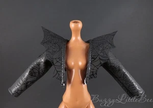 Monster High Doll G3 Draculaura Fearbook Black Spider Web Jacket or Coat - Picture 1 of 7
