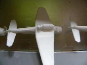 WW2 DAUNTLESS DIVE BOMBER -1/72" SCALE for DIORAMAS-4 pieces in kit - Picture 1 of 15