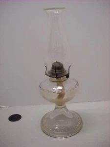 Vintage Petroleumlampe Perlen rund Perlen Glasschale mit Perlenrand Kamin - Bild 1 von 14