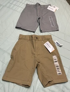 Old Navy Boys Size 7 Built In Flex Chino Lot 2 NWT Gray Khaki Shorts - Picture 1 of 4