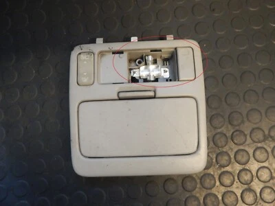 LUZ DE TETO INTERNA DIANTEIRA GASOLINA GENUÍNA 2000-2005 TOYOTA RAV4 2.0 85920-0W010 - Imagem 1 de 3