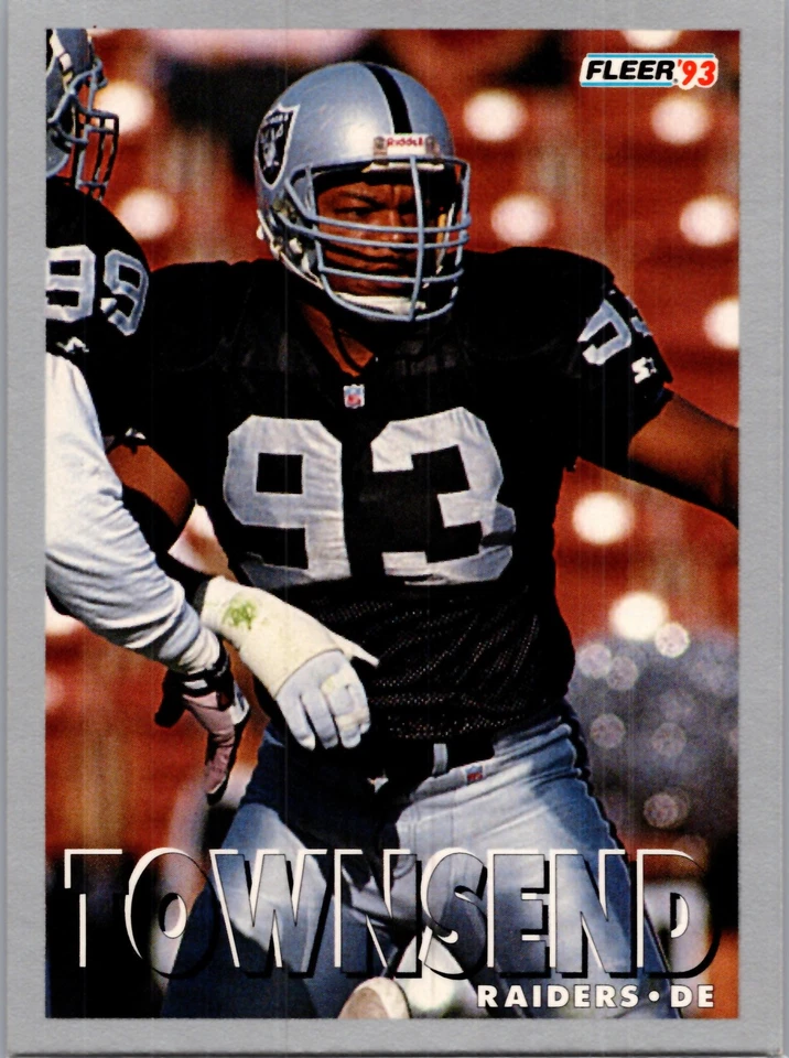 Greg Townsend Los Angeles Raiders 1993 Fleer Shell FACT #44 - Image 1 of 2