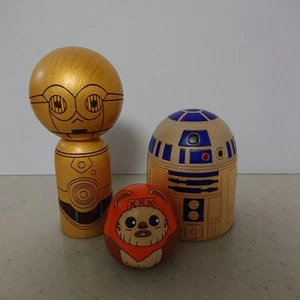 Usaburo Kokeshi Star Wars R2D2 C3PO Ewok Set Giappone Limited da collezione - Foto 1 di 12