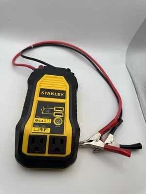 Inversor de alimentación continua STANLEY PI500S 12V 500 vatios con dos tomas de CA Foto 1 de 4