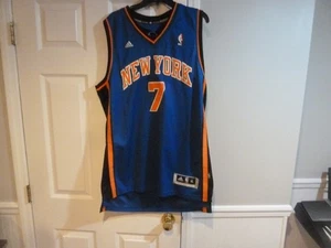 Maillot homme New York Knicks Carmelo Anthony #7 Adidas taille XL longueur +2 RARE - Photo 1/8