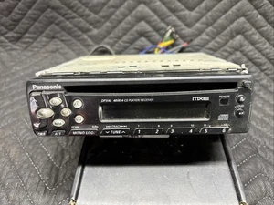 90er Panasonic DPX40 Single DIN Radio mit CD Player und abnehmbarem Gesicht - Bild 1 von 5