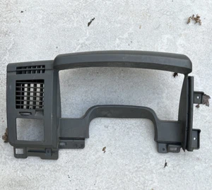 2005-2009 DODGE RAM 2500 3500 PICKUP DASH SPEEDOMETER CLUSTER BEZEL OEM - Picture 1 of 4