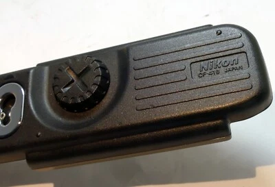 Placa de agarre inferior Nikon CF-41B para cámara fotográfica Nikon F4 SLR estándar Foto 1 de 4